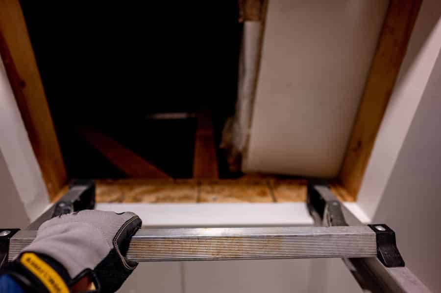 Crawl space wood rot repair contractors in Indianapolis.